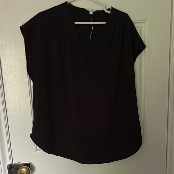 Reitmans V Neck Blouse - Picture 1 of 2